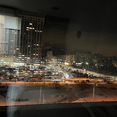 Apartment Smart Plaza Obolon' キエフ エクステリア 写真